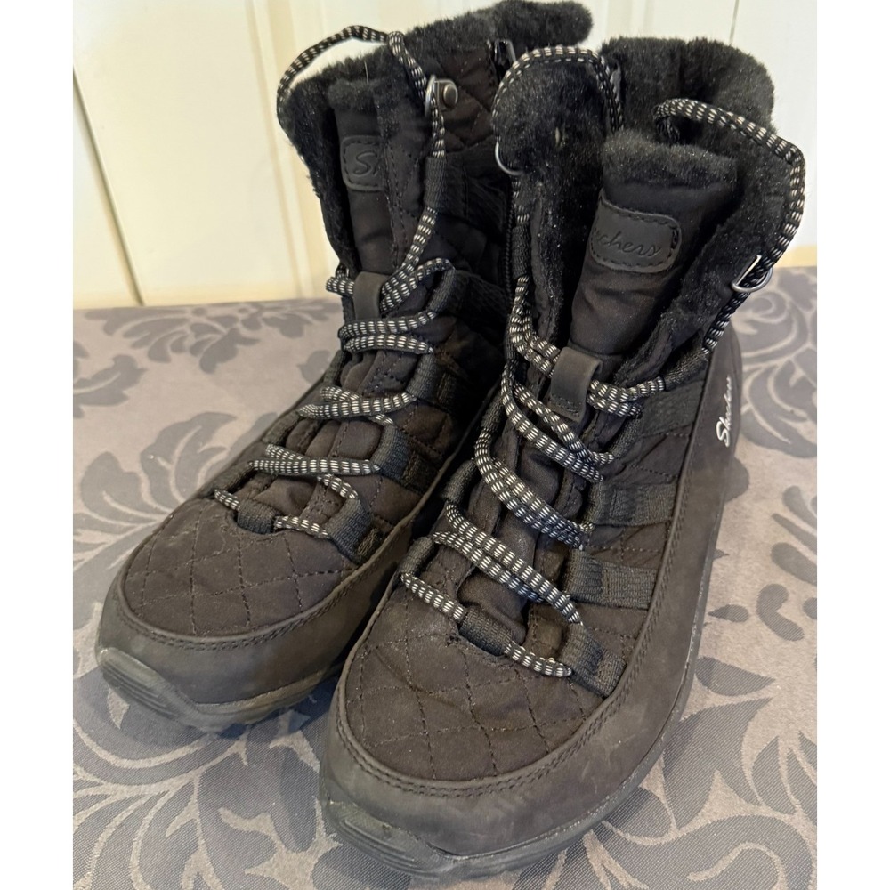 Skechers Women's Black Winter Boots Size 7 Fur Lined Lace Up Side Zip Cozy